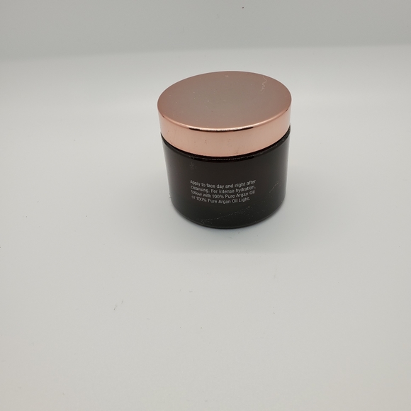 Josie Maran Whipped Argan Oil Face Butter - Picture 7 of 9